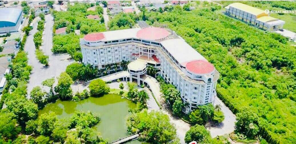 Hermitage Hotel Korat-Sha Nakhonratchasima Dış mekan fotoğraf
