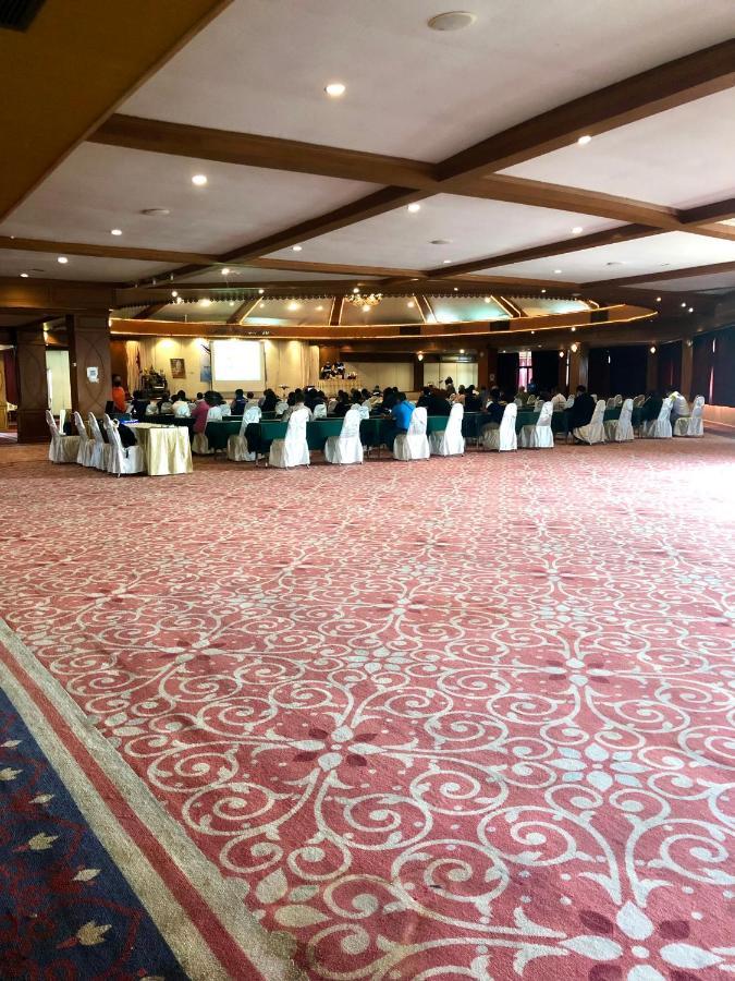 Hermitage Hotel Korat-Sha Nakhonratchasima Dış mekan fotoğraf