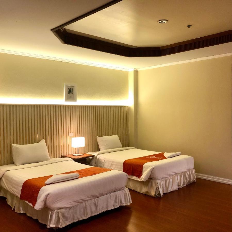 Hermitage Hotel Korat-Sha Nakhonratchasima Dış mekan fotoğraf