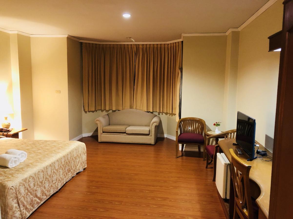 Hermitage Hotel Korat-Sha Nakhonratchasima Dış mekan fotoğraf