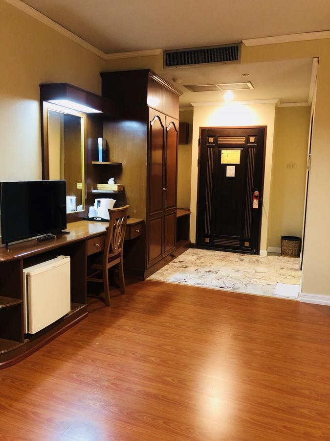 Hermitage Hotel Korat-Sha Nakhonratchasima Dış mekan fotoğraf