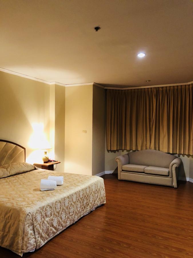 Hermitage Hotel Korat-Sha Nakhonratchasima Dış mekan fotoğraf